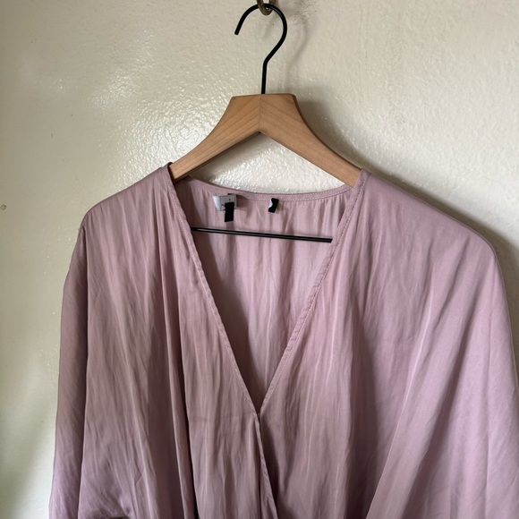 Lulus | Ain't It Grand Mauve Satin Surplice Romper - Picture 3 of 8